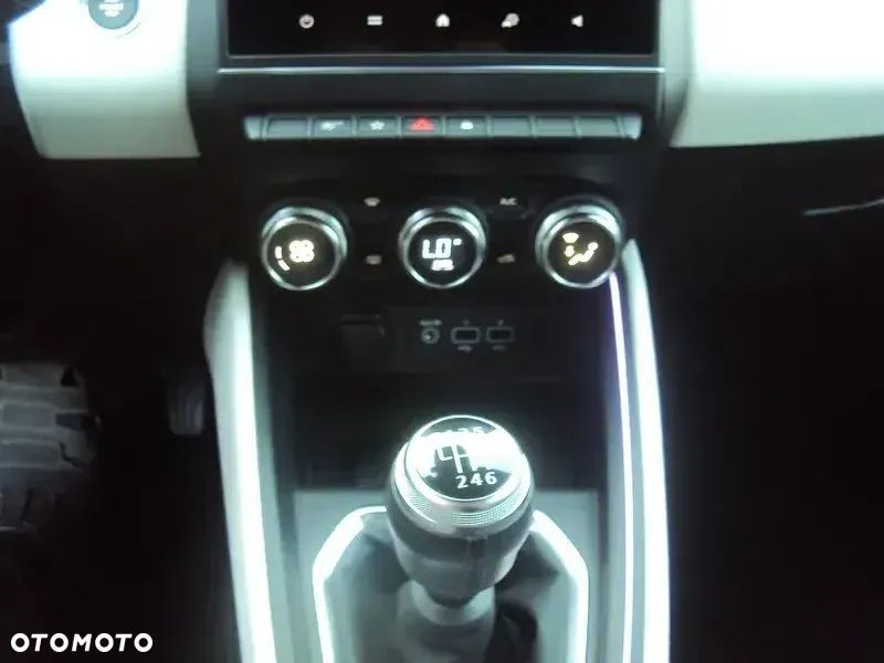 Renault Clio TCe 90 R.S LINE - 13