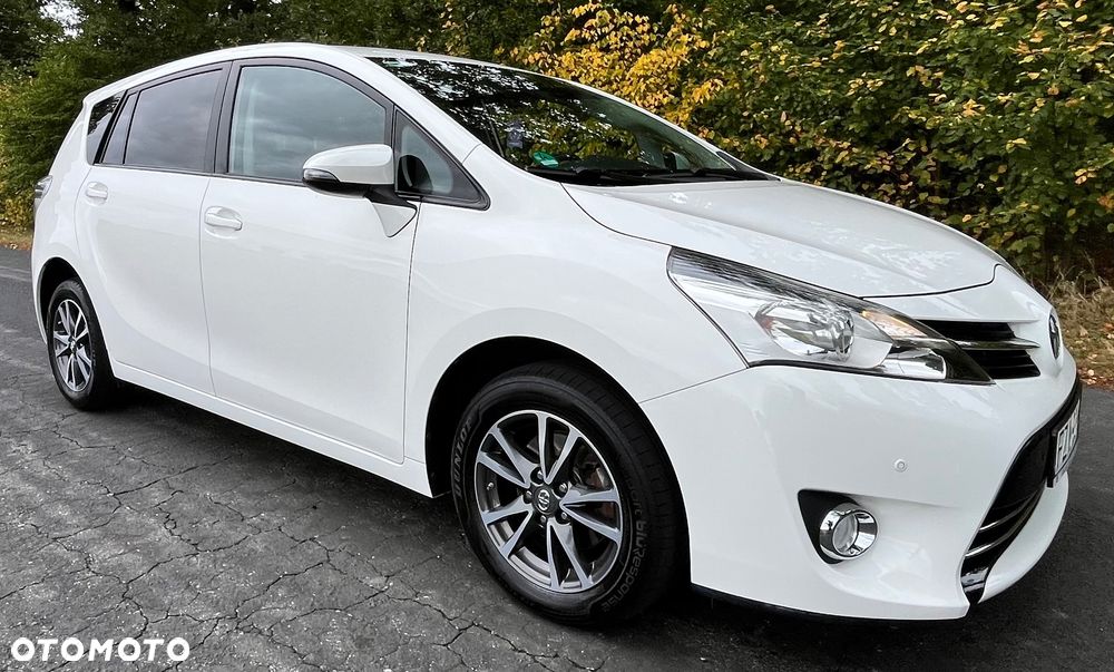 Toyota Verso - 9