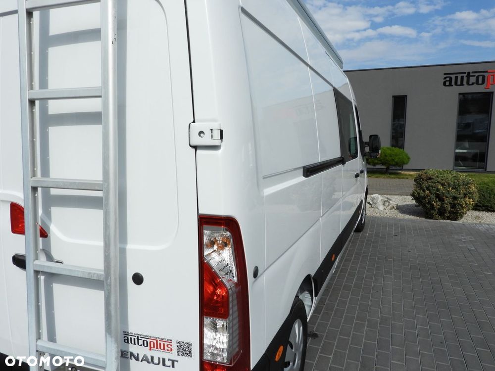 Renault MASTER FURGON BRYGADÓWKA 7 MIEJSC TEMPOMAT NAWIGACJA LEDY KLIMATYZACJA  135KM - 18