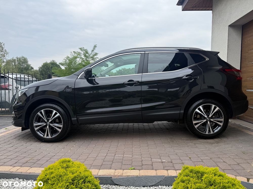 Nissan Qashqai 1.6 DIG-T N-Connecta - 4