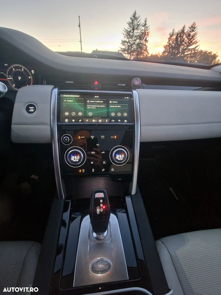 Land Rover Discovery Sport 2.0 l TD4 HSE Luxury Aut. - 15