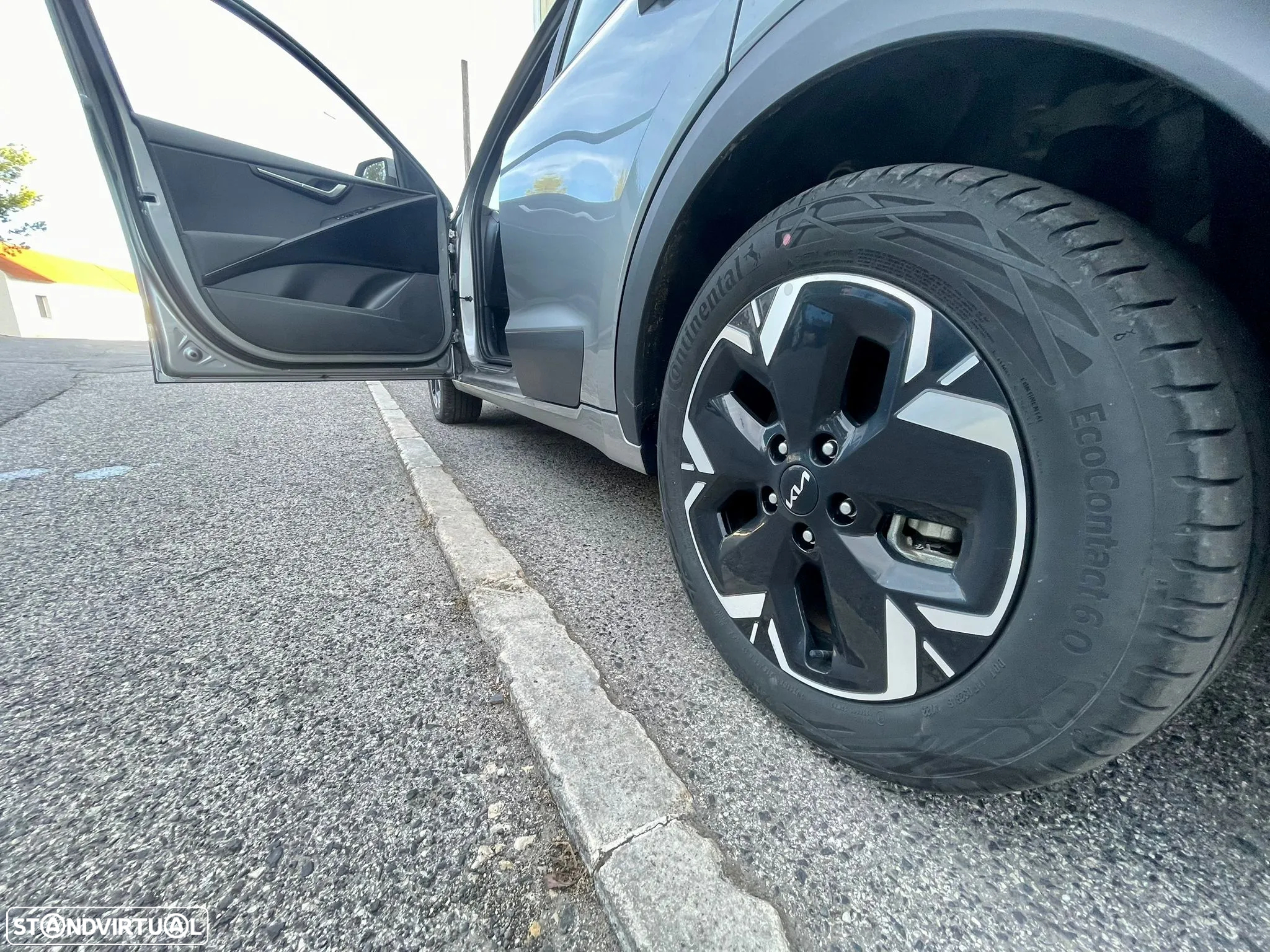Kia e-Niro 64kWh - 11