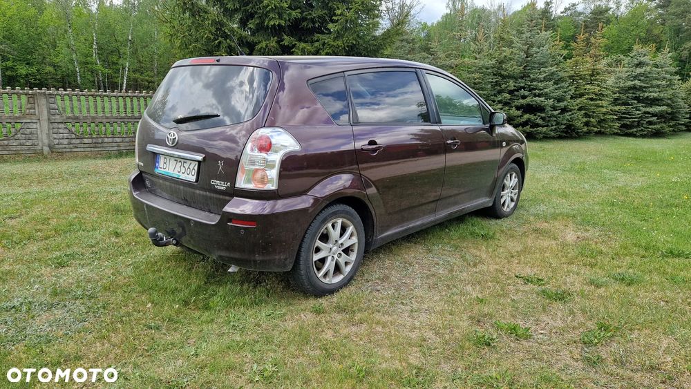 Toyota Corolla Verso 1.8 Sol 7os - 2