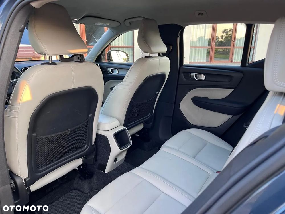 Volvo XC 40 T3 Inscription - 30