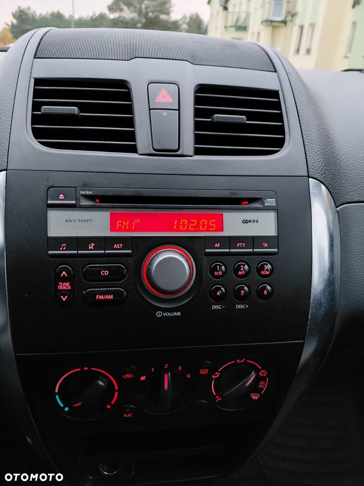 Fiat Sedici 2.0 Multijet DPF 4x2 Emotion - 8