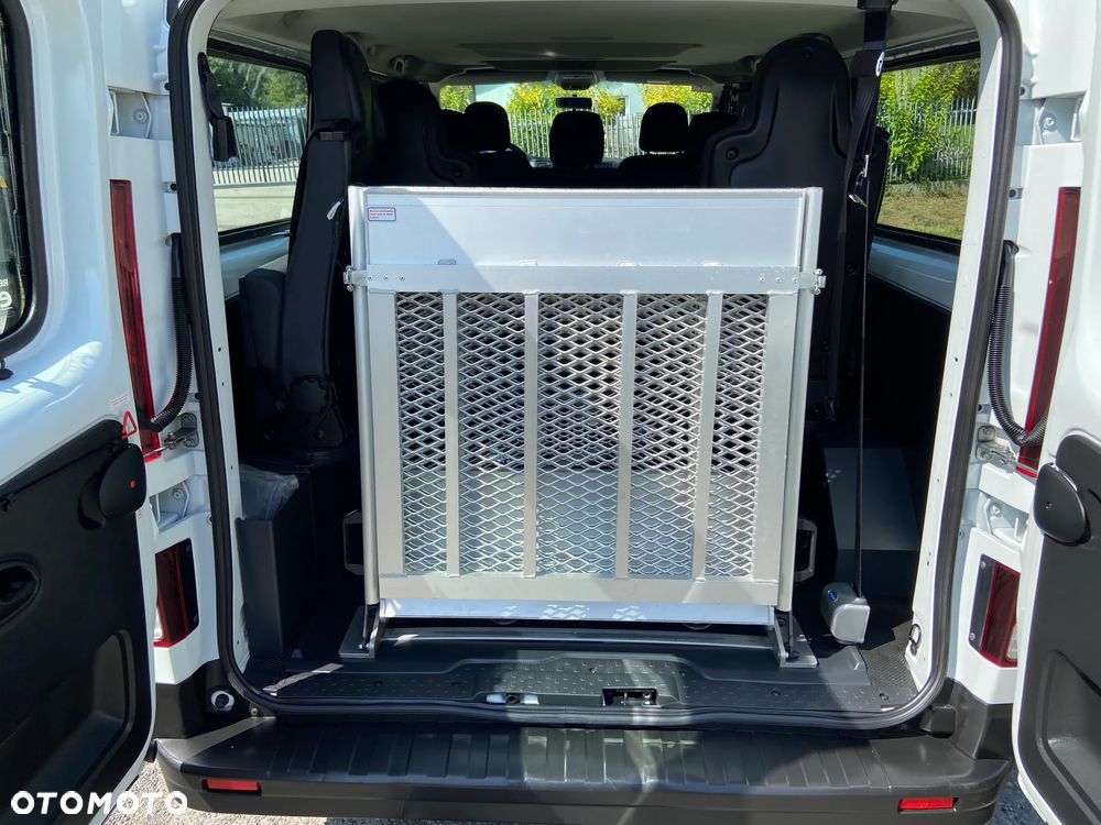 Renault Trafic - 13