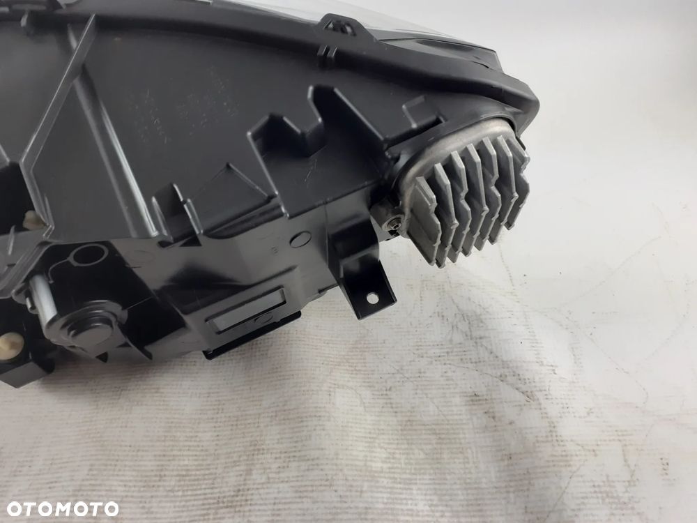 Volvo S\V90 prawa lampa full led 17-22 r.31655753 - 8