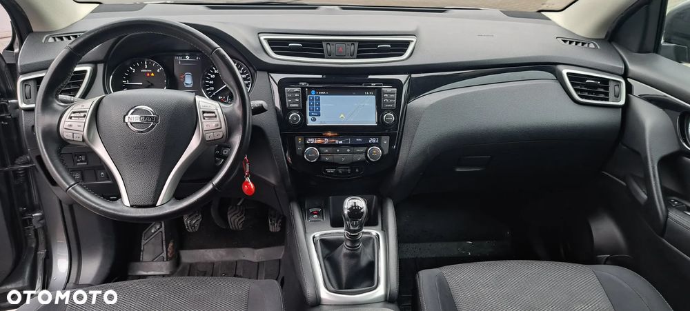 Nissan Qashqai 1.5 dCi N-Connecta - 16
