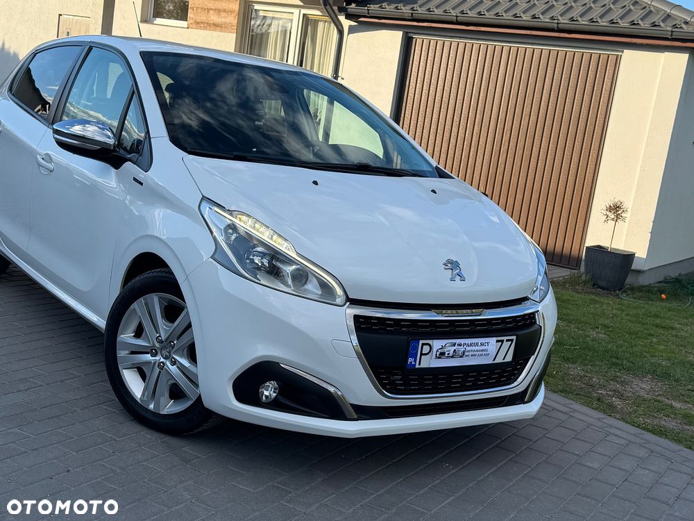 Peugeot 208 PureTech 82 Stop & Start Signature - 1