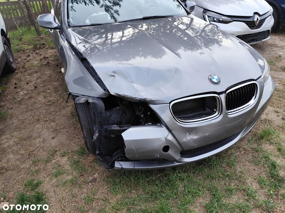 BMW Seria 3 318i Edition Exclusive - 18