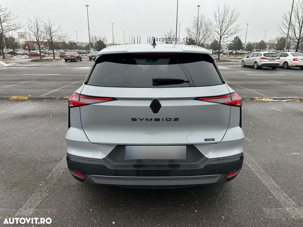 Renault Symbioz - 5