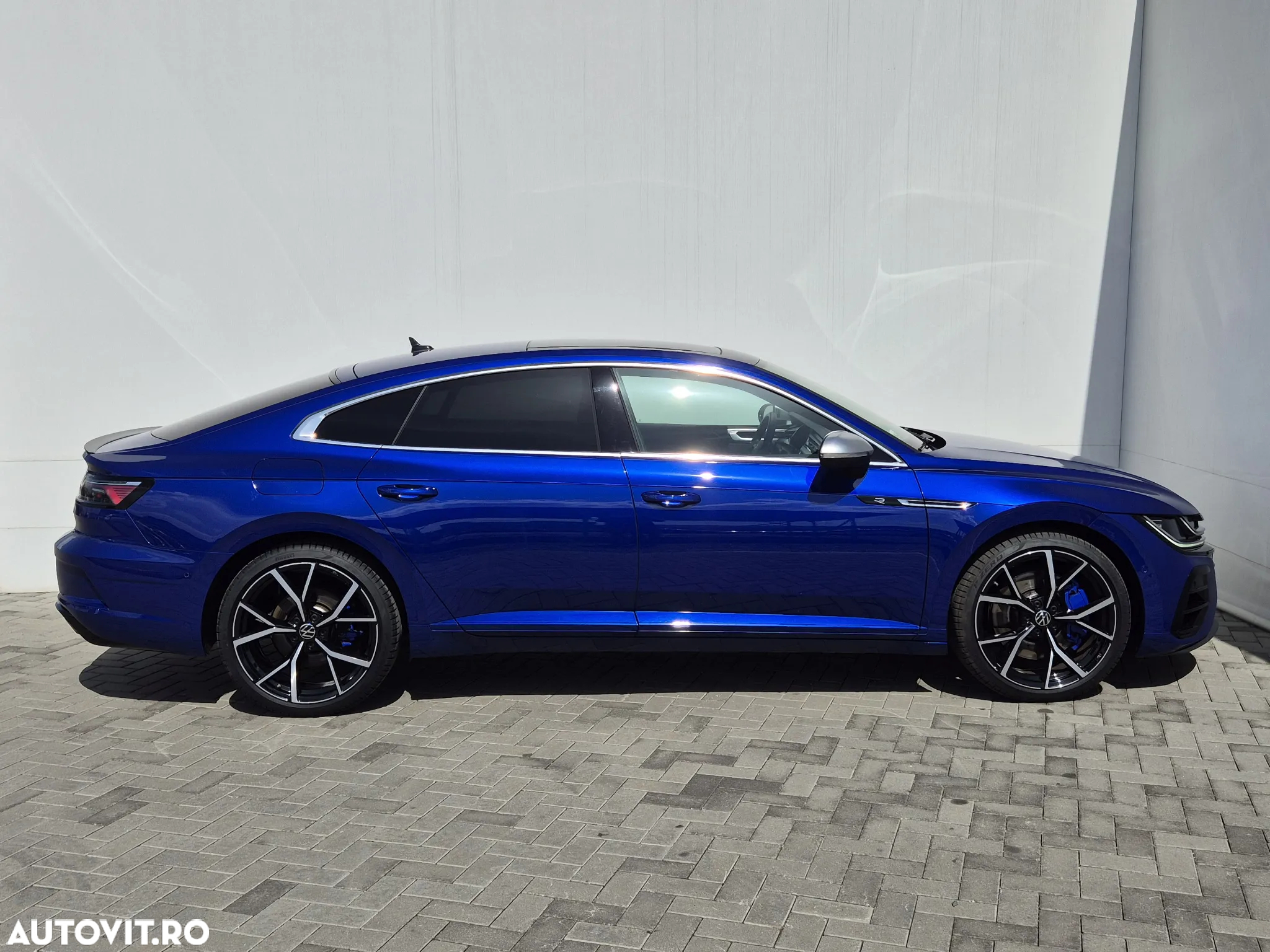 Volkswagen ARTEON 2.0 TSI 4Motion DSG R - 6