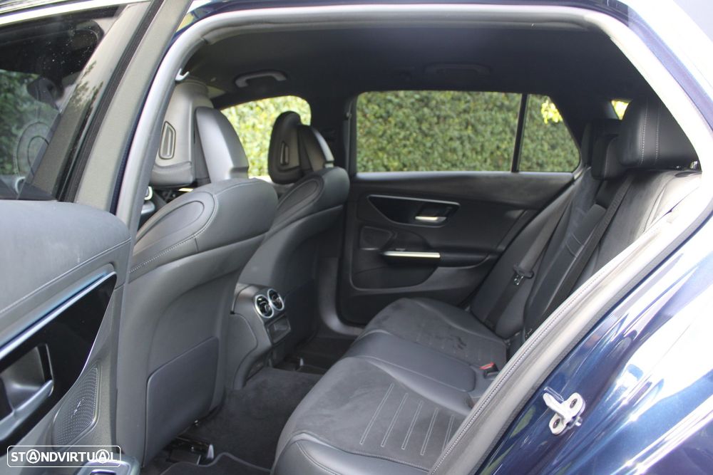 Mercedes-Benz C 300 e T 9G-TRONIC AMG Line - 7