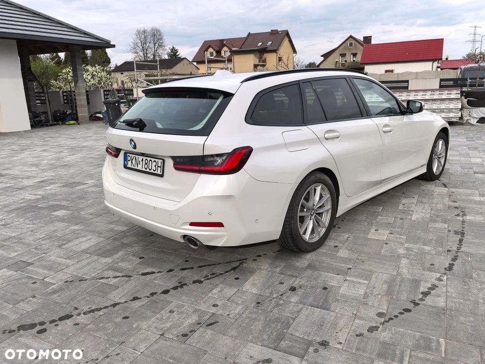 BMW Seria 3 320d - 4