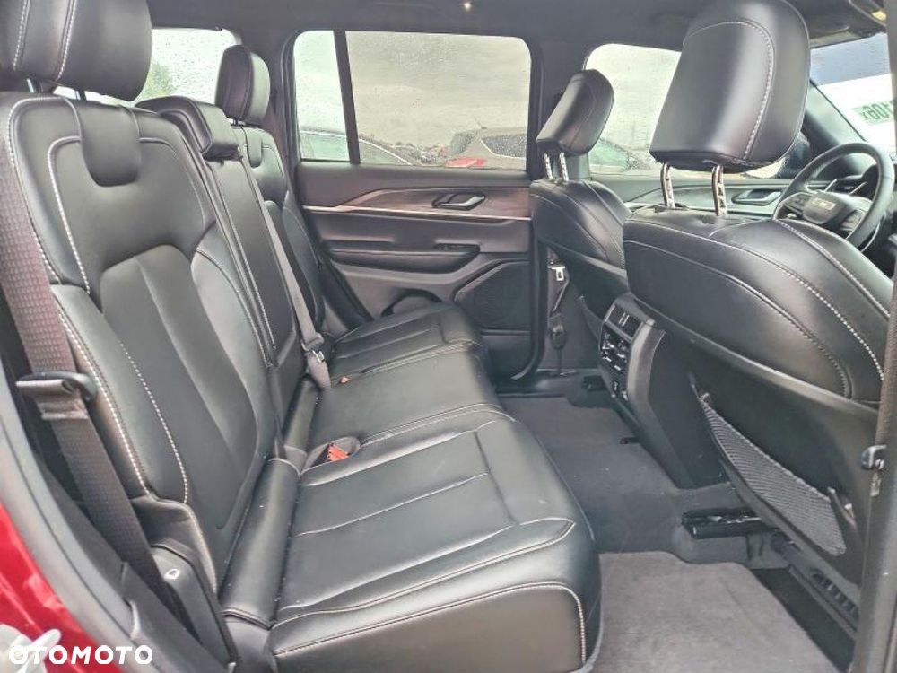 Jeep Grand Cherokee - 10