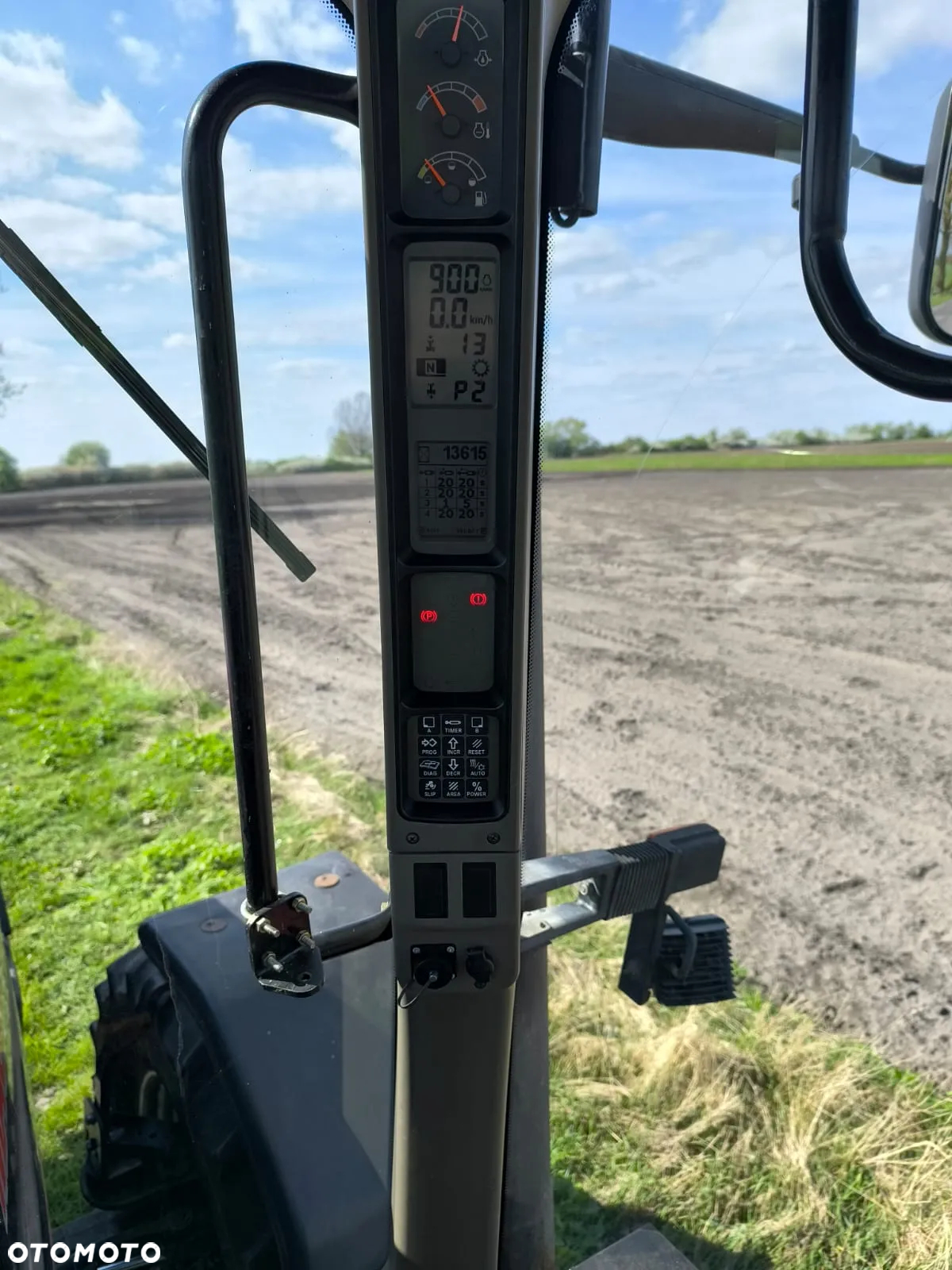 CASE MAGNUM 225 2007r - 9