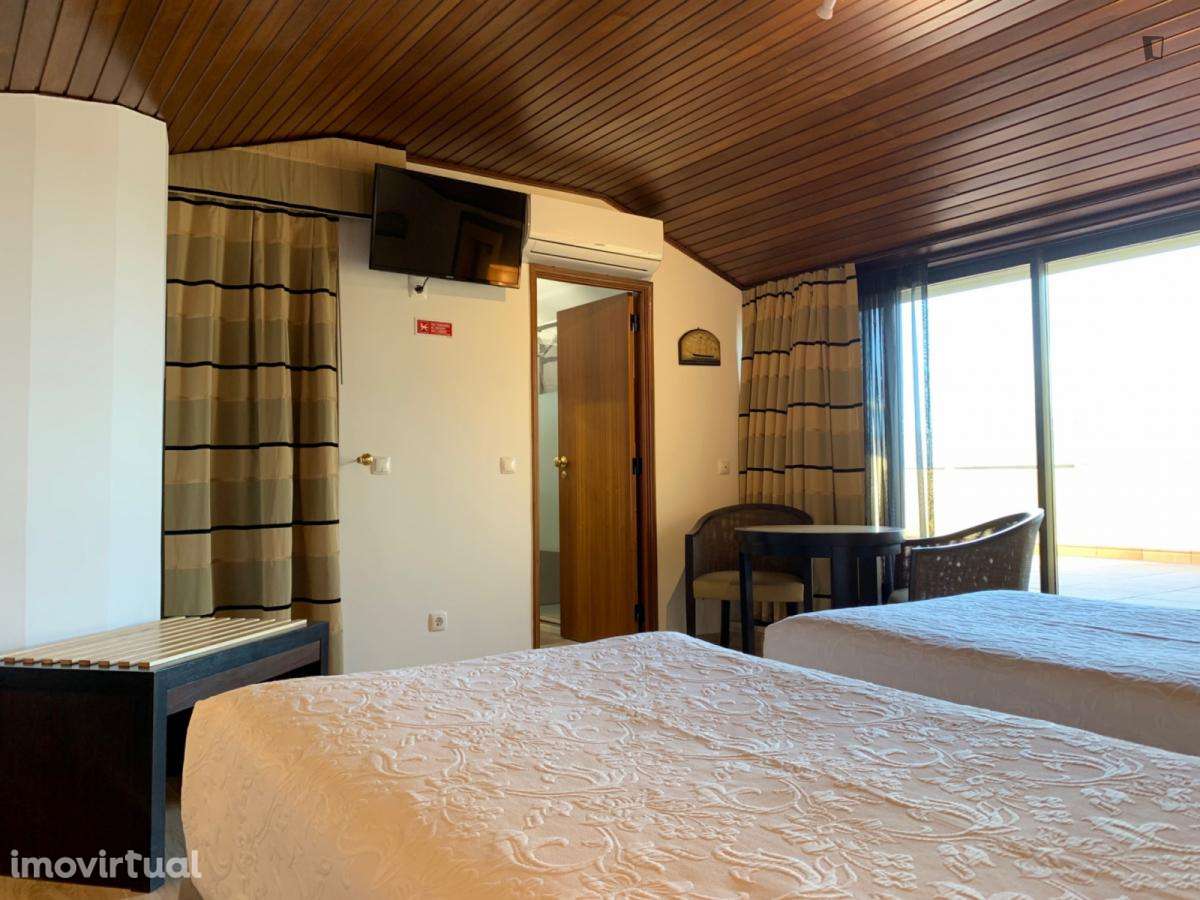 Estúdio - localizado em Lisbon - Grande imagem: 2/7