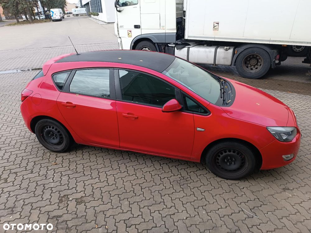 Opel Astra 1.4 Enjoy - 4