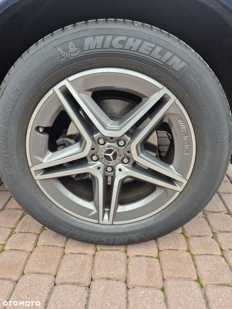 Mercedes-Benz GLE - 12