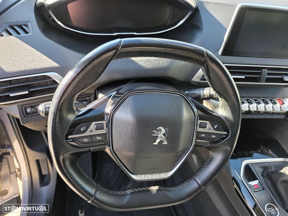 Peugeot 3008 1.2 PureTech Allure Pack - 14