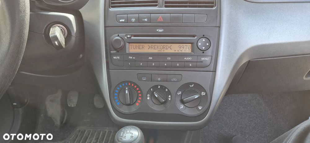 Fiat Punto 1.2 Fresh - 9