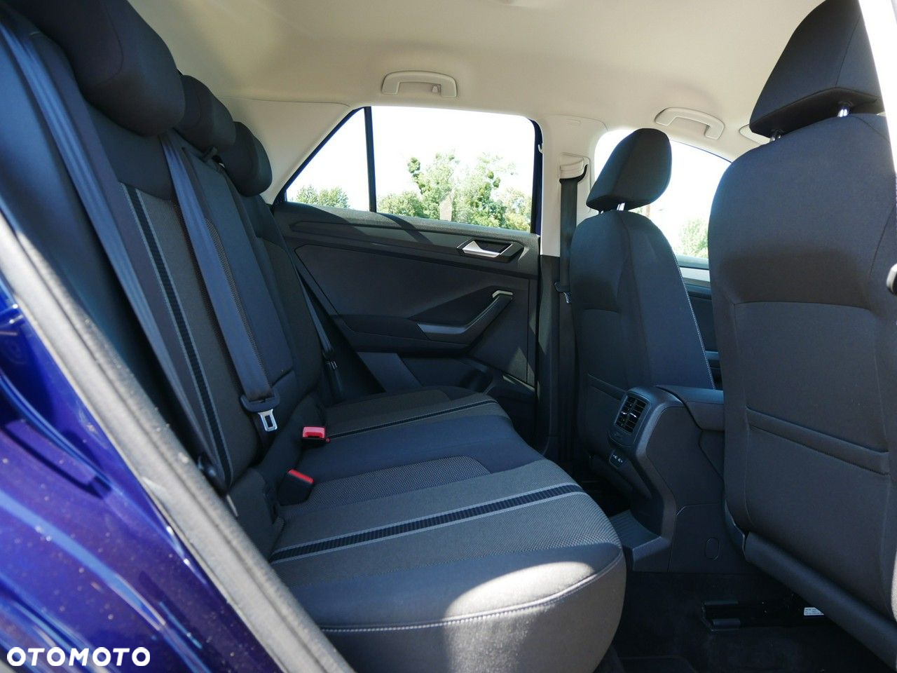 Volkswagen T-Roc - 26