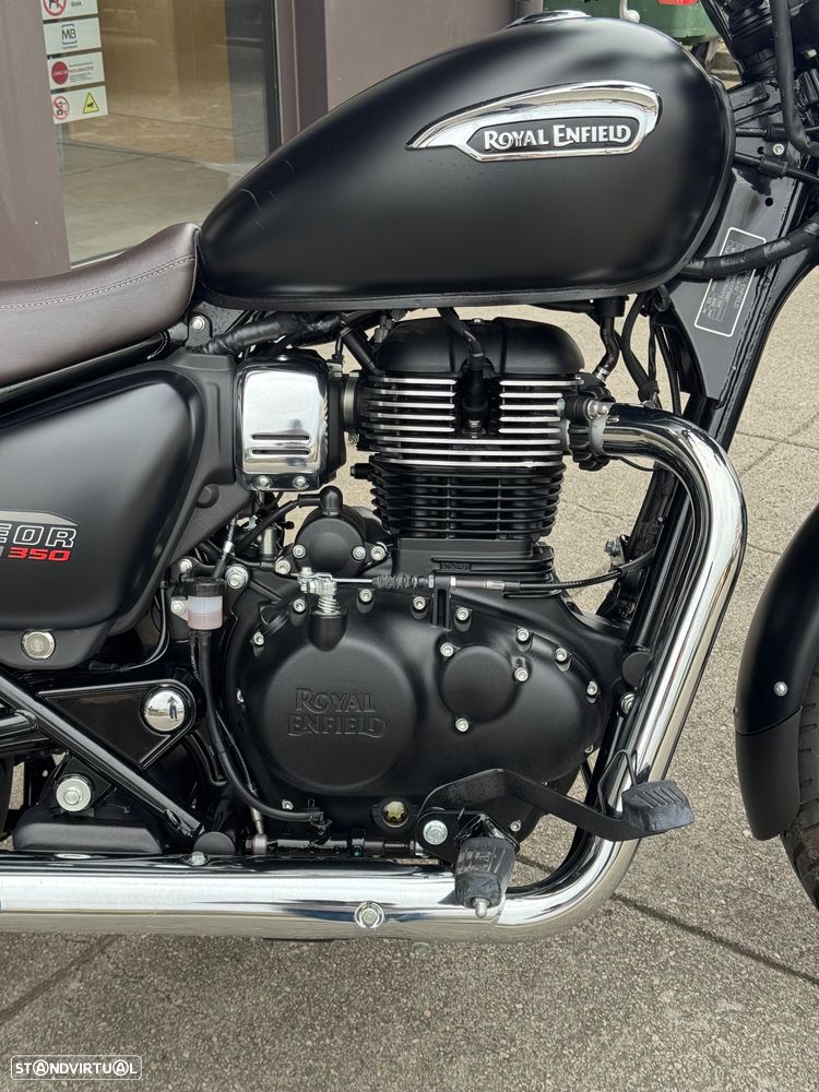 Royal Enfield Meteor 350 - 3