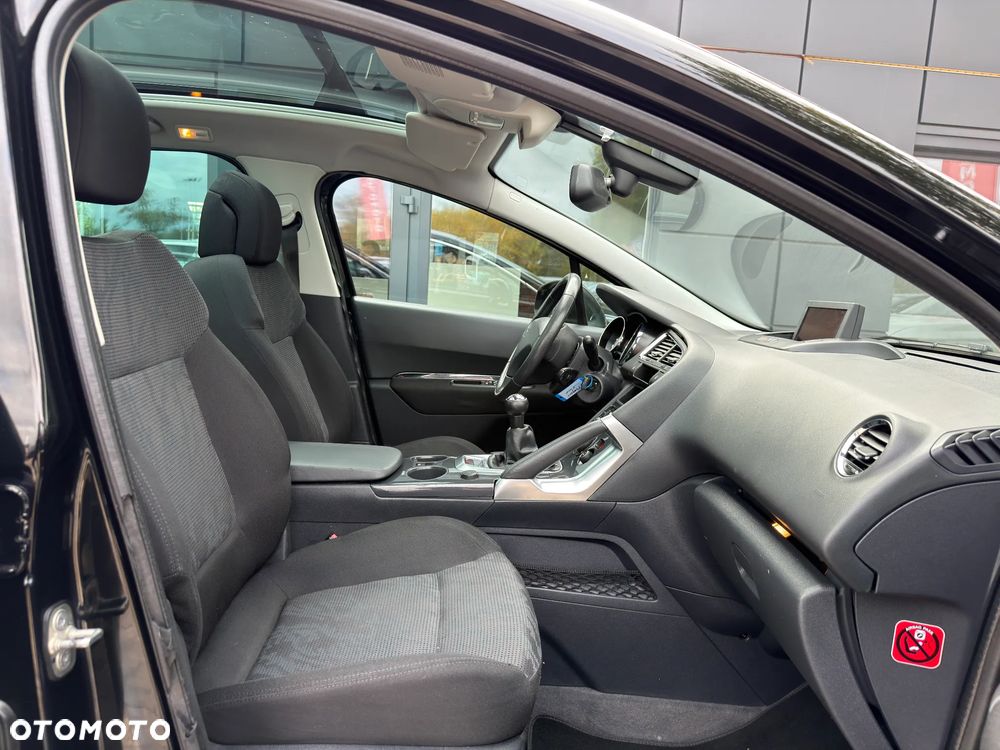Peugeot 3008 1.6 Premium - 32