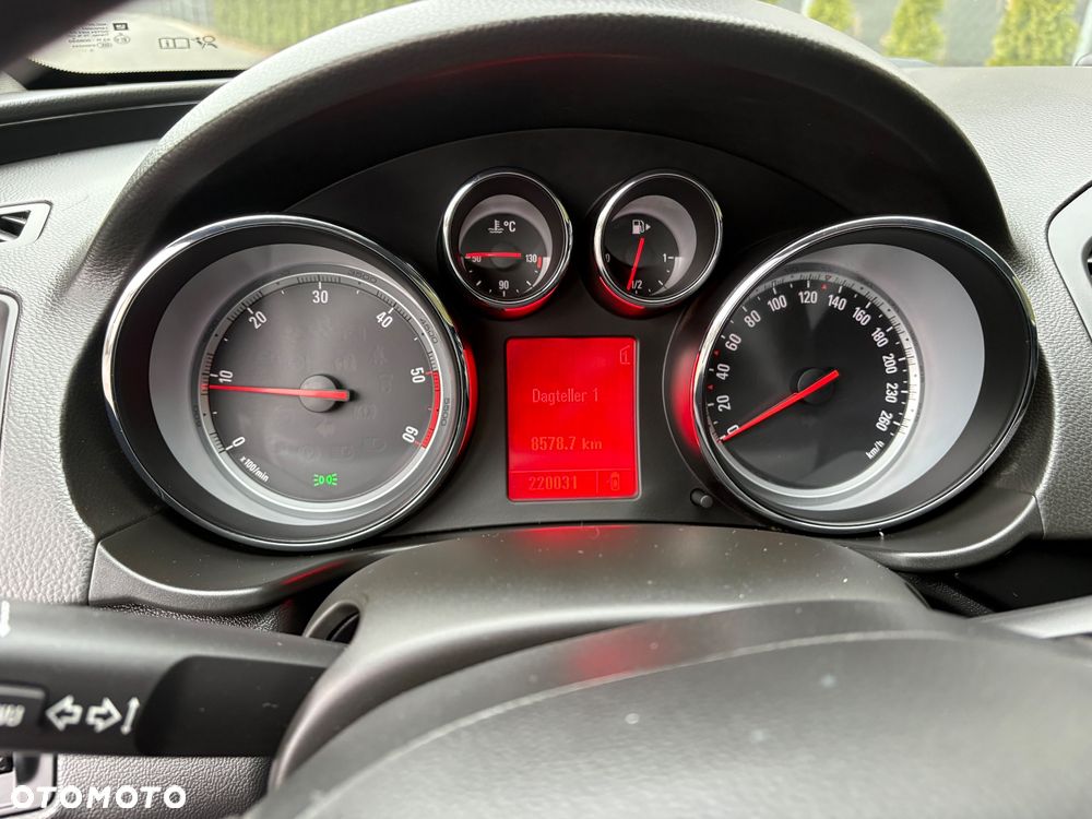 Opel Insignia 2.0 CDTI ecoFLEX Sport - 16