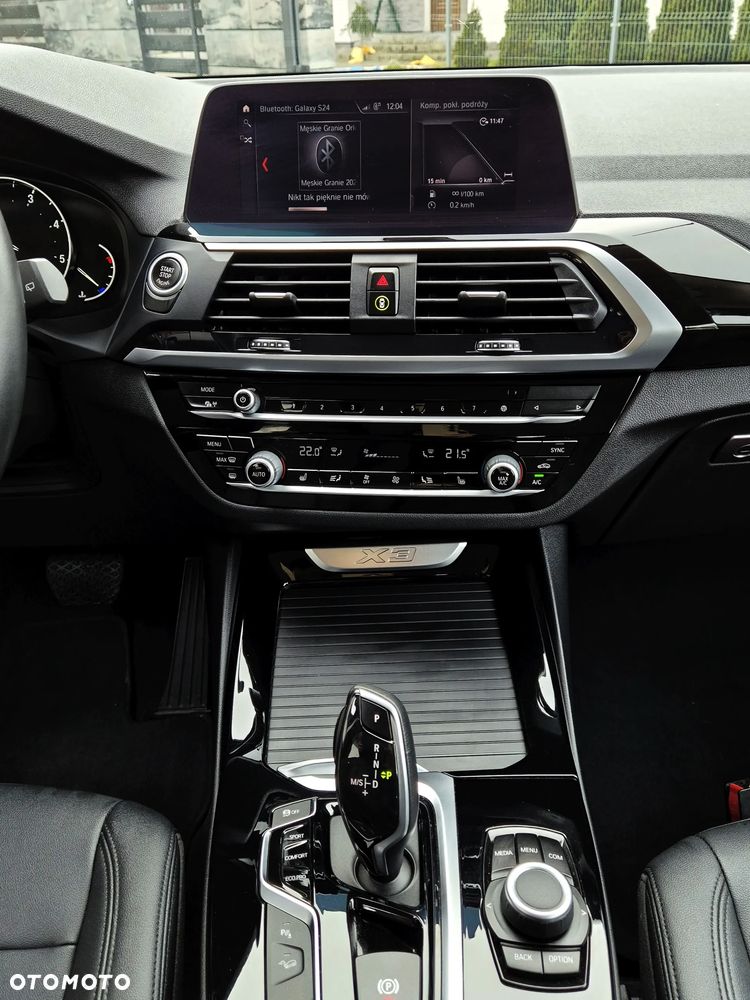 BMW X3 xDrive20d Advantage - 18