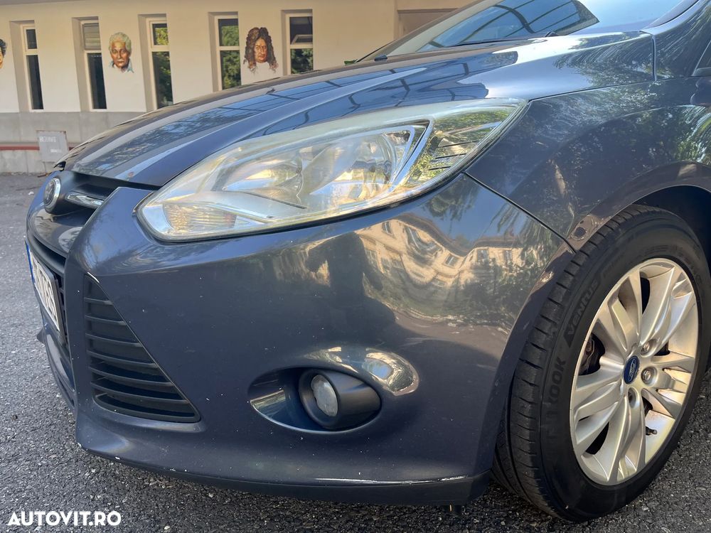 FORD Focus 2012 — imagine 16