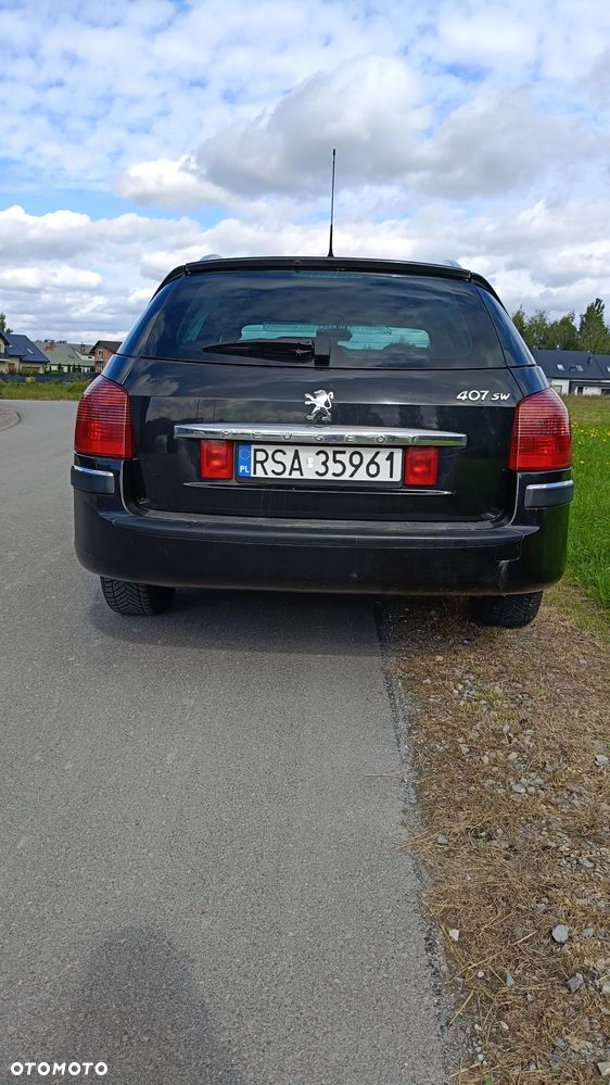 Peugeot 407 - 11