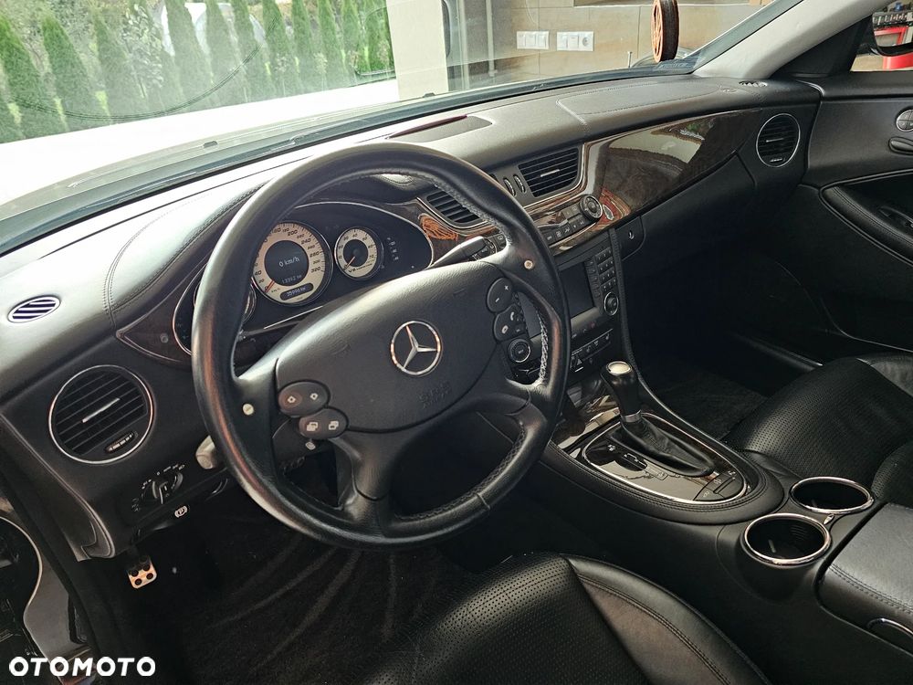 Mercedes-Benz CLS 55 AMG Automatik - 19