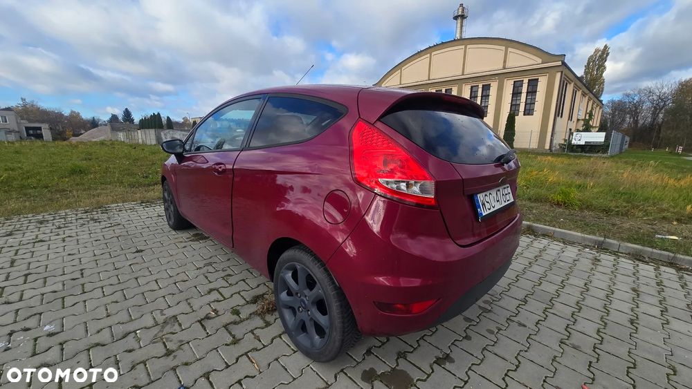 Ford Fiesta - 4