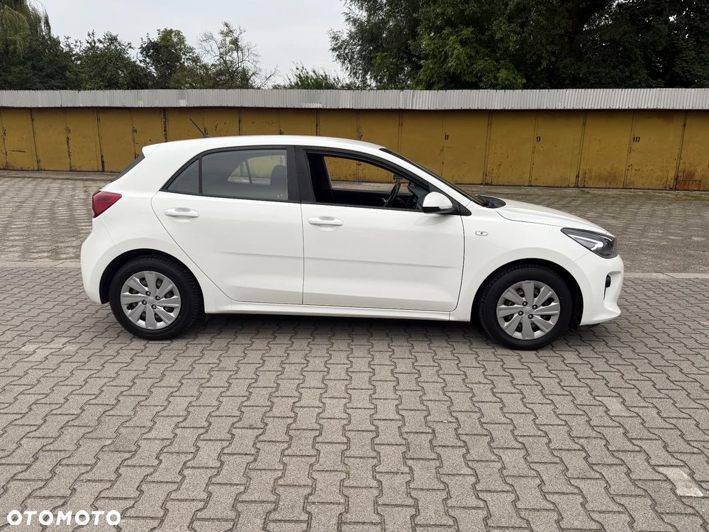 Kia Rio 1.2 M - 2