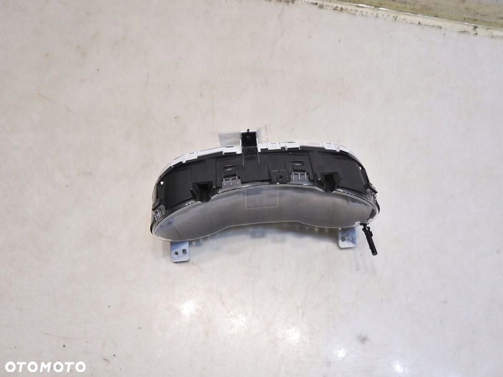 LICZNIK MITSUBISHI LANCER VIII 1.8 16V 8100B127B - 5