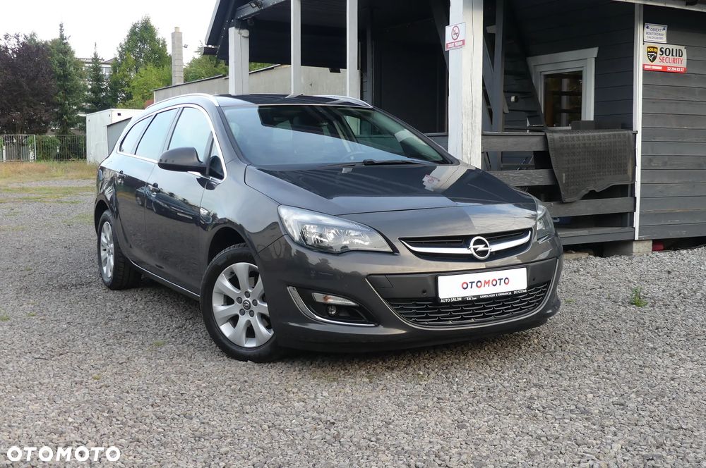 Opel Astra 1.4 T Cosmo - 2