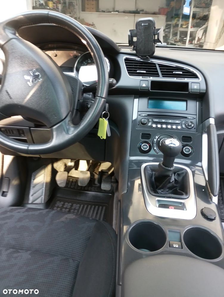 Peugeot 3008 120 VTi Active - 20