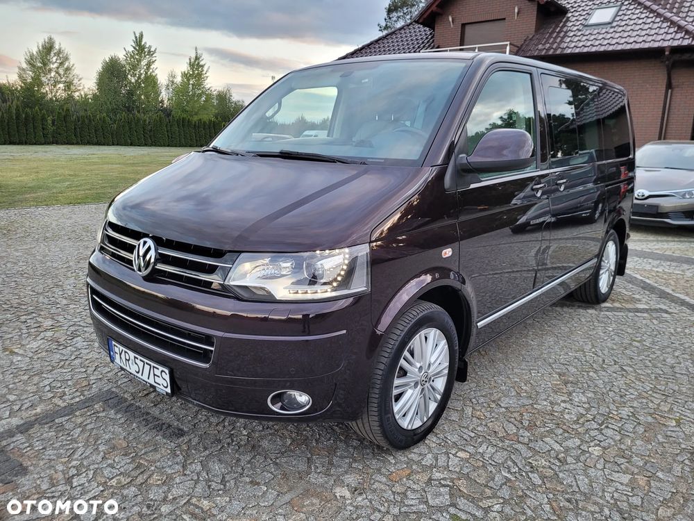 Volkswagen Multivan - 12