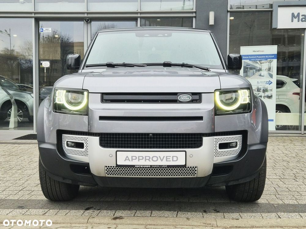 Land Rover Defender 90 P400 SE - 4