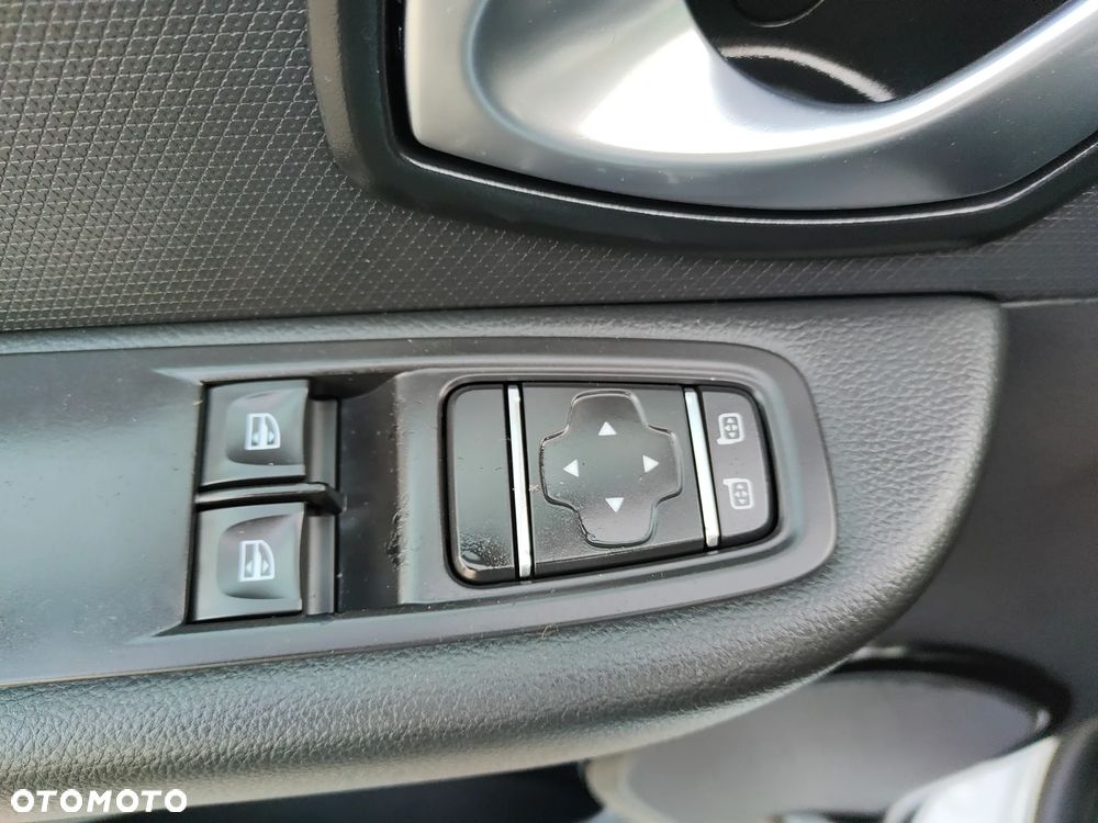 Renault Clio 0.9 TCe Life - 9