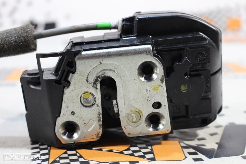 Fecho Da Porta Trás Direita Nissan Qashqai / Qashqai +2 I (J10, Nj10, - 6