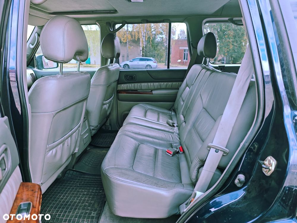 Nissan Patrol ver-gr-3-0-tdi-luxury - 10