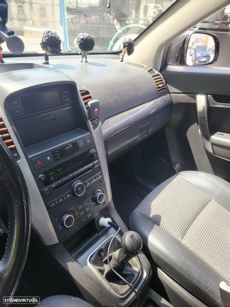 Chevrolet Captiva 2.0 VCDi Seven 7L - 16