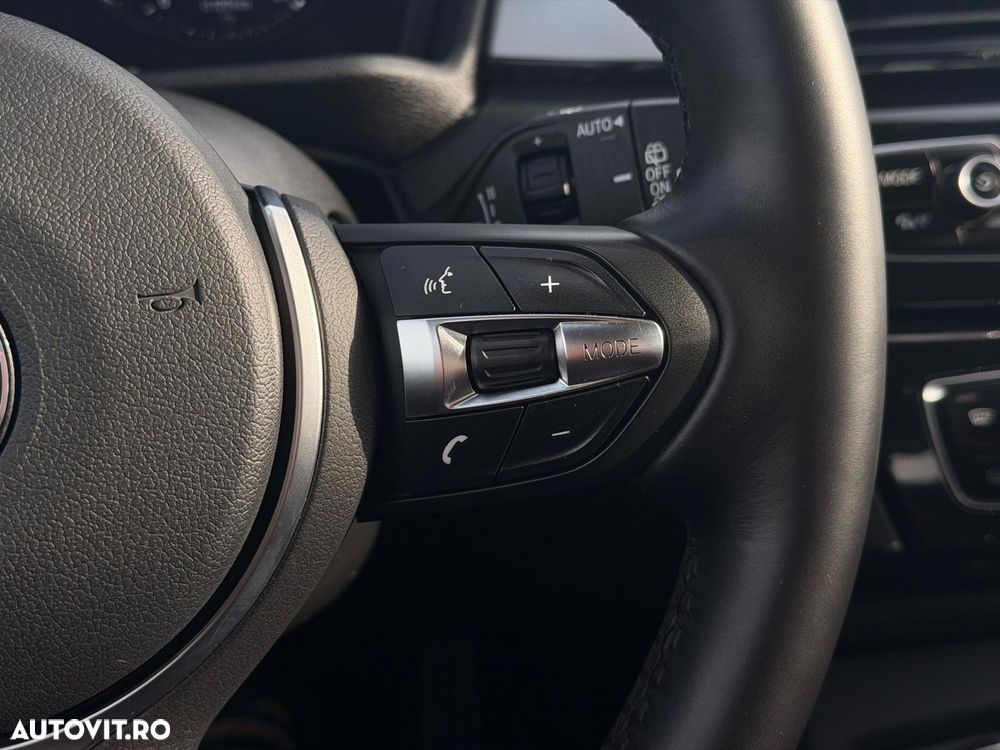 BMW X1 xDrive18d Aut. Advantage - 30