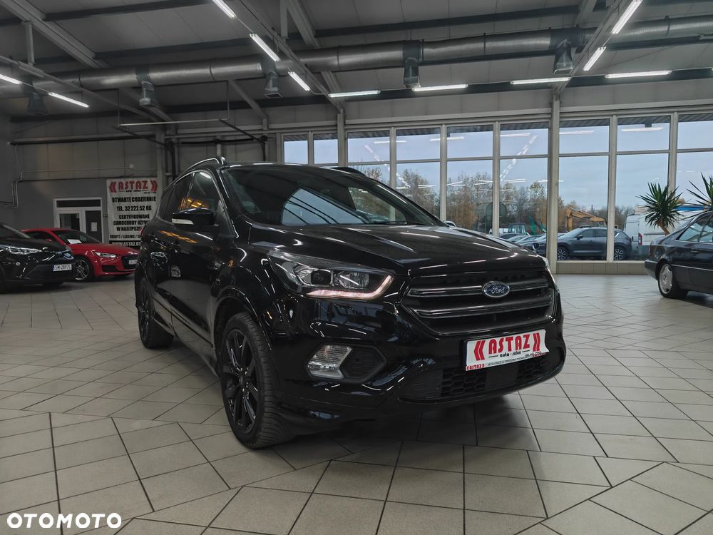 Ford Kuga 1.5 EcoBoost 2x4 ST-Line - 17