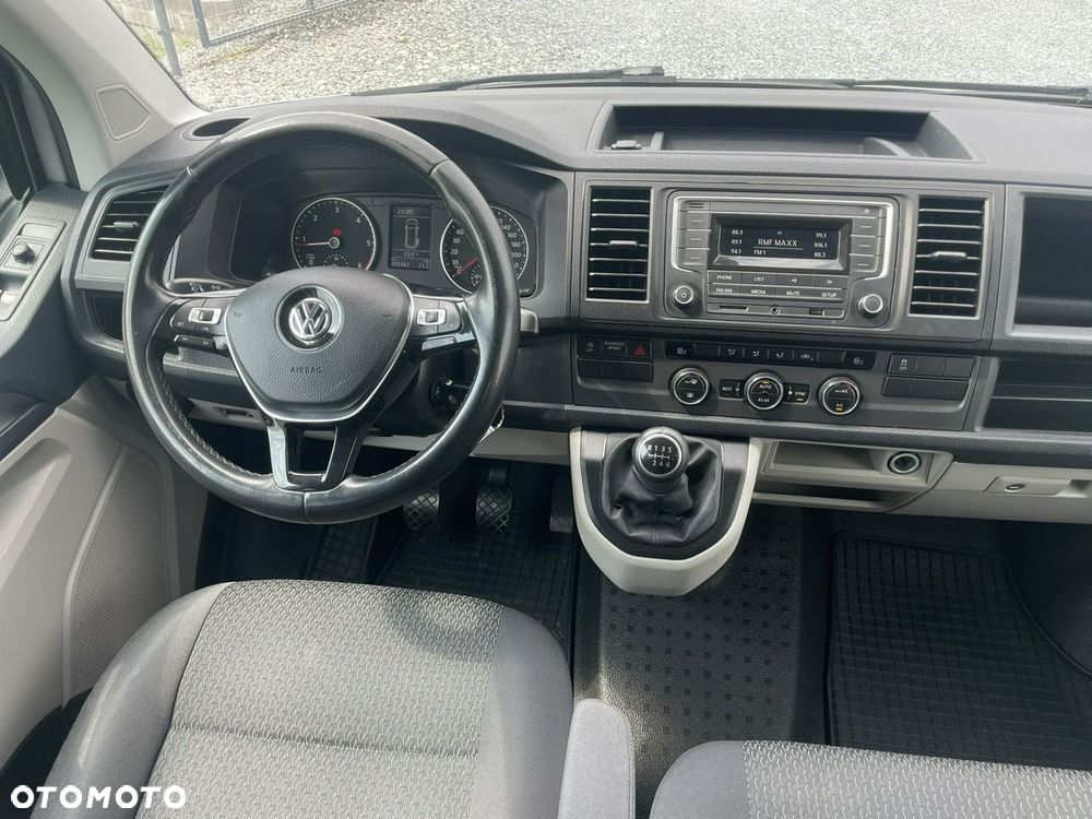 Volkswagen Caravelle 2.0 TDI L2 Highline - 4