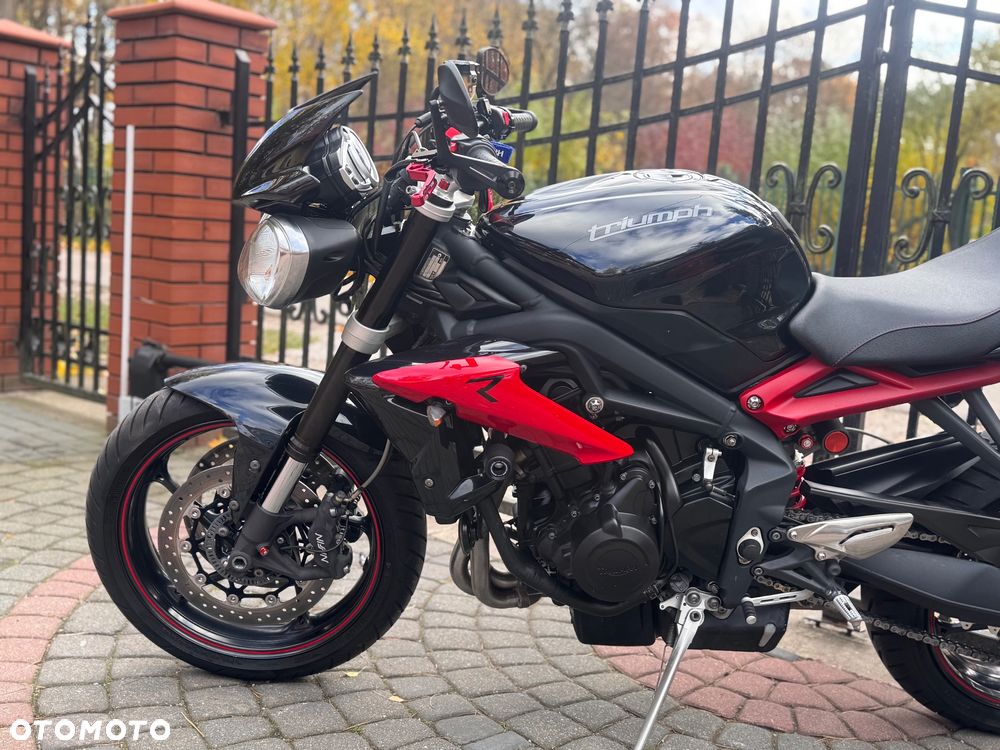 Triumph Street Triple - 19