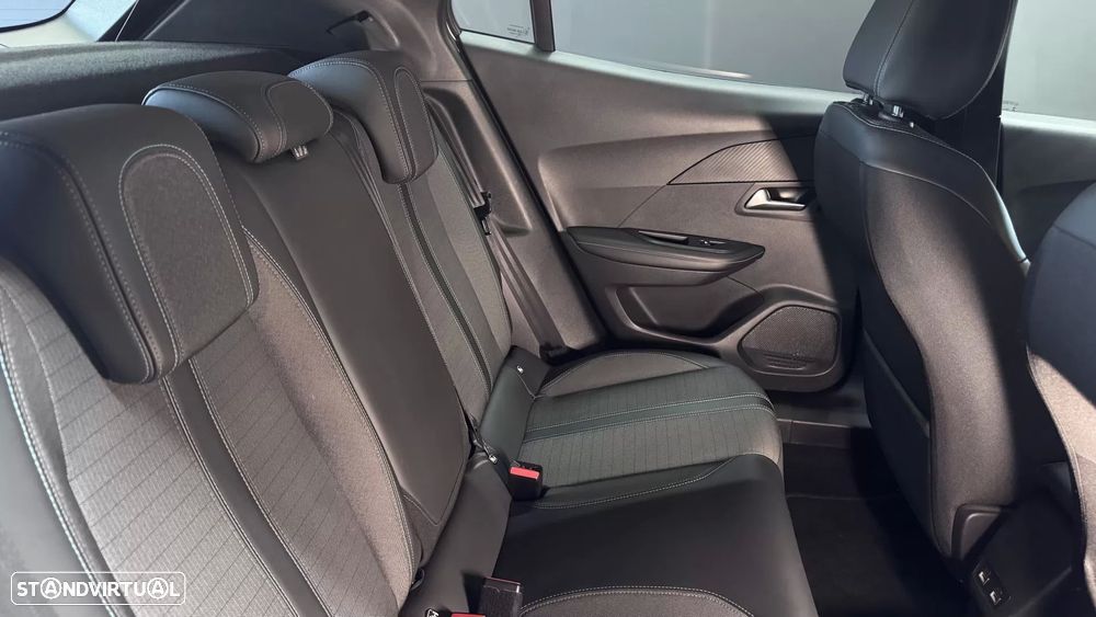 Peugeot 2008 1.2 PureTech Allure Pack - 50