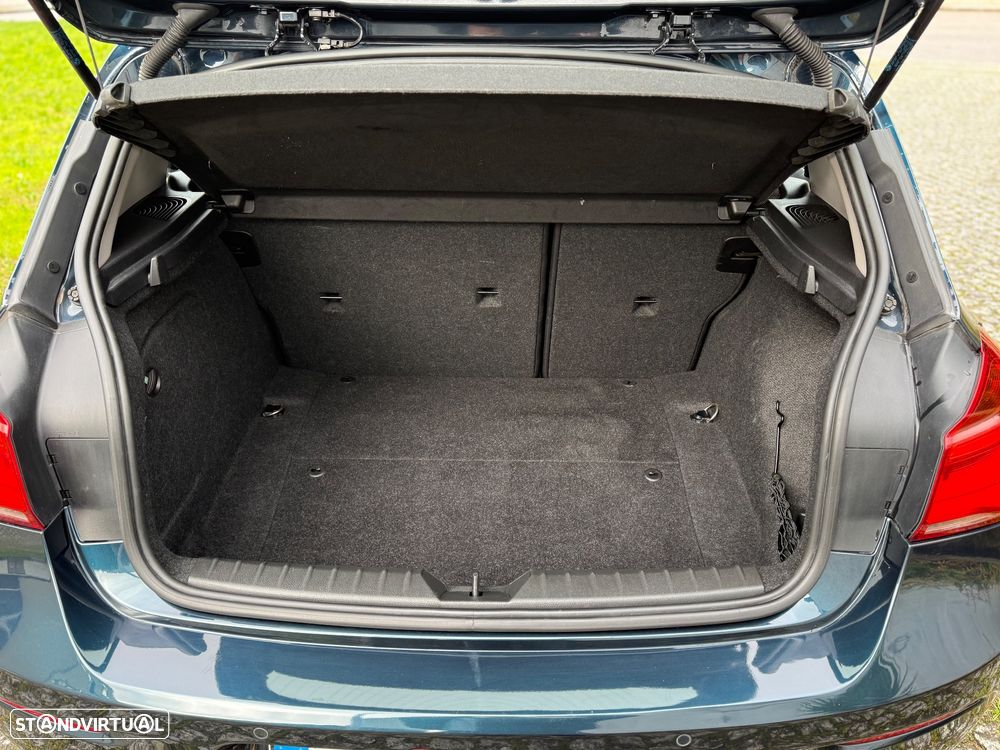 BMW 116 d EDynamics Line Sport - 9